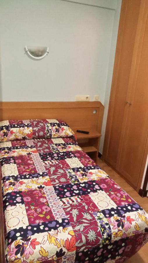 Hospedaje Covadonga Хихон Экстерьер фото